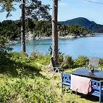 Cozy Home In Reksteren With House Sea View Nyaraló *