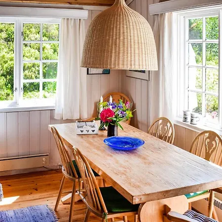 Ferienhaus Gorgeous In Reksteren With Kitchen Klinkholmen
