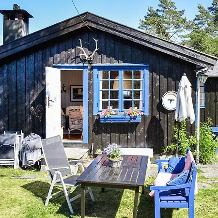 3 Bedroom Lovely In Reksteren Nyaraló