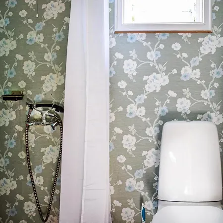 3 Bedroom Lovely In Reksteren بيت للعطل