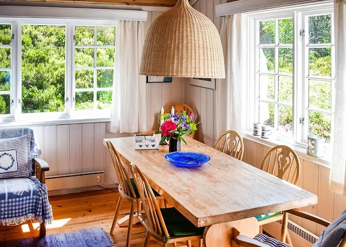 بيت للعطل Gorgeous In Reksteren With Kitchen Klinkholmen