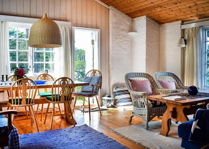 Casa de Férias Gorgeous In Reksteren With Kitchen